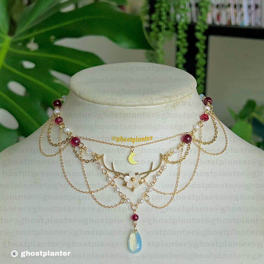 Golden Steel Eve Necklace