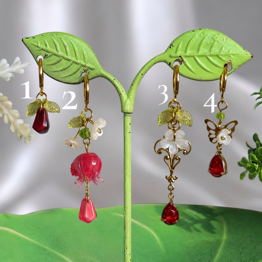 Golden or Silver Stainless Steel Pomegranate Earrings (1pcs)