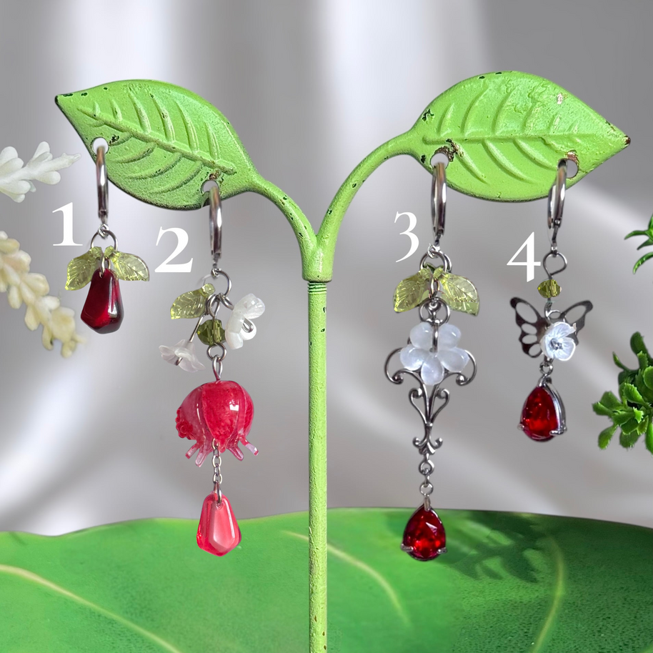 Golden or Silver Stainless Steel Pomegranate Earrings (1pcs)