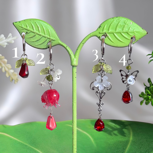 Golden or Silver Stainless Steel Pomegranate Earrings (1pcs)
