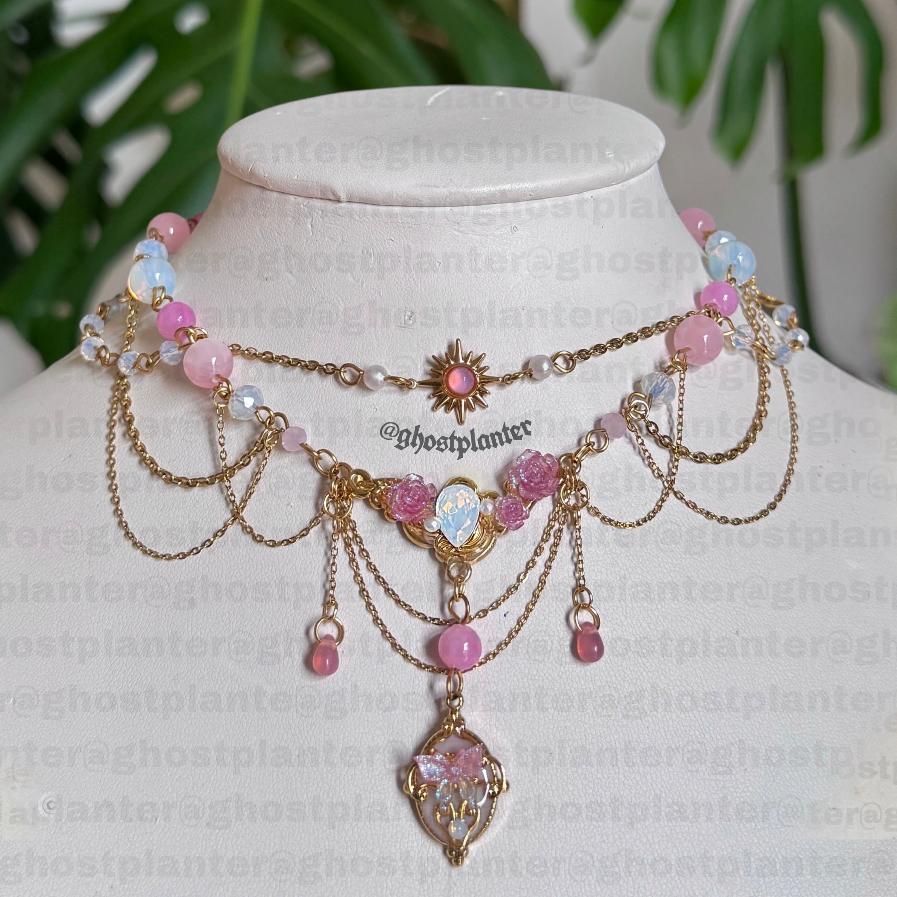 Golden or Silver Stainless Steel Pink Jasmina Necklace