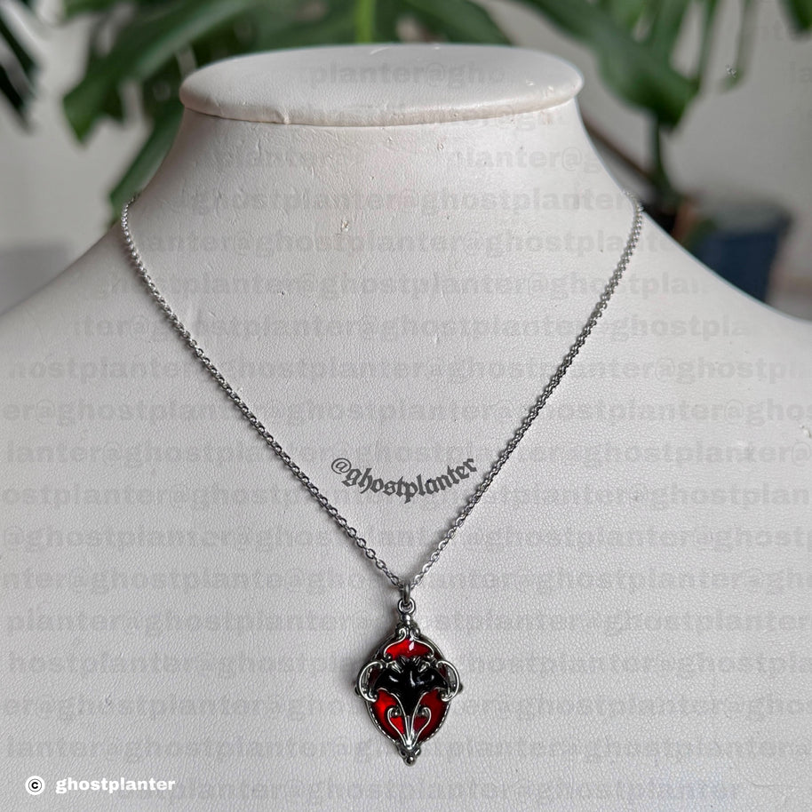 Silver Stainless Steel Simple Vampire Necklace