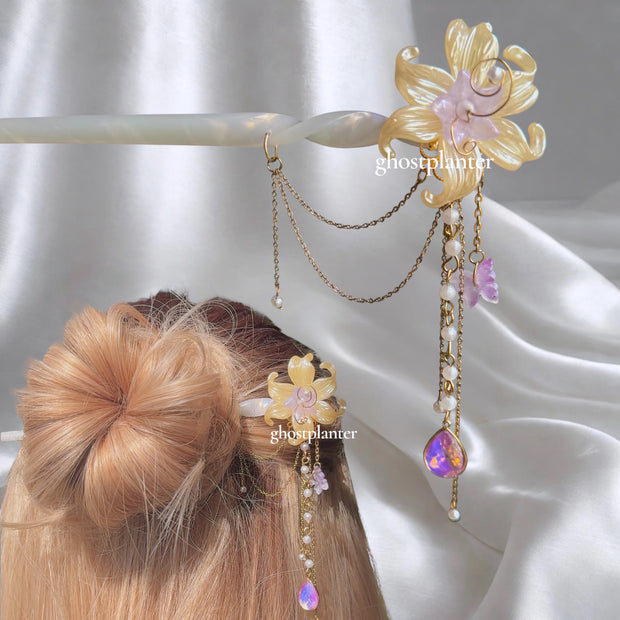 Golden  Stainless Steel Rapunzel Hair Needle