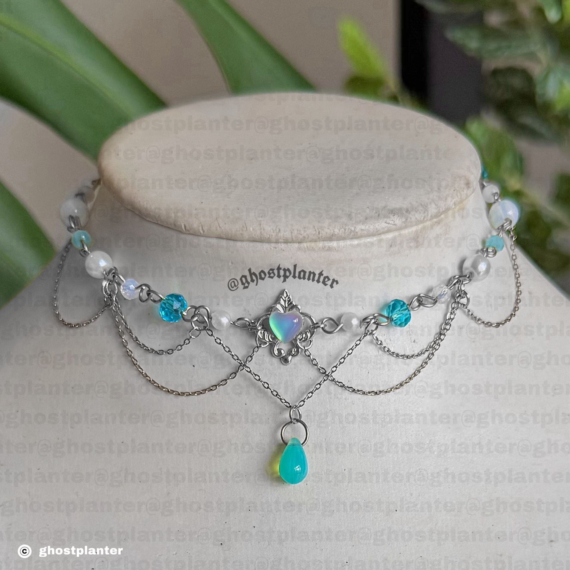 Golden or Silver Stainless Steel Royal Summer Choker
