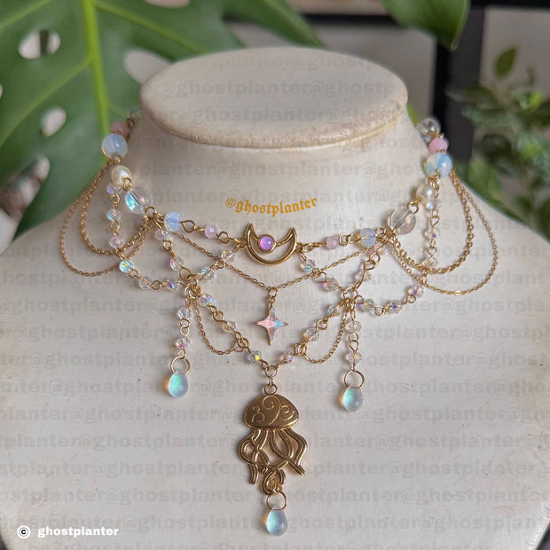 Golden or Silver Stainless Steel Isla Necklace